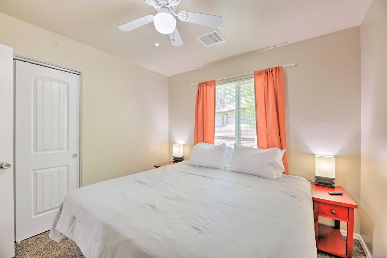 Ferienhaus Show With Fenced Yard, Near Parks And Golf!